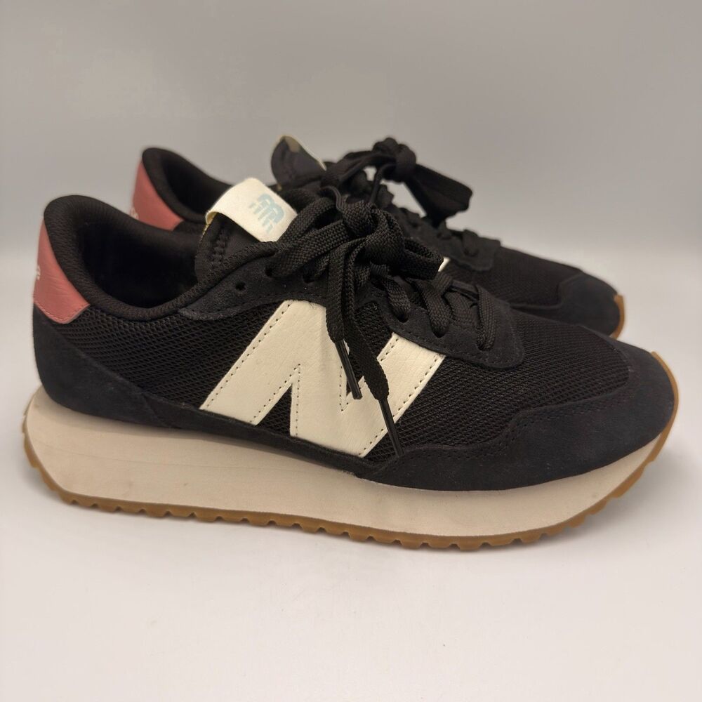New Balance 237 Women’s Size 8 Black Washed Henna Gum Sneakers WS237HR1
